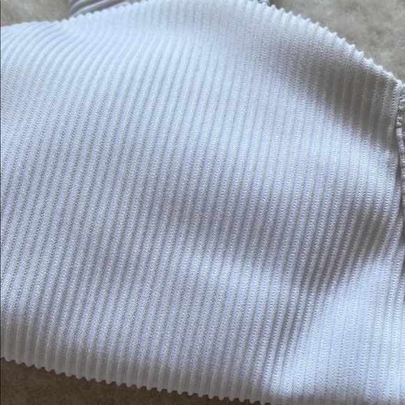 La Vie en Rose White Ribbed Bikini Set - Picture 8 of 16